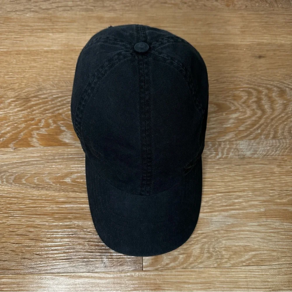Under Armour one size
